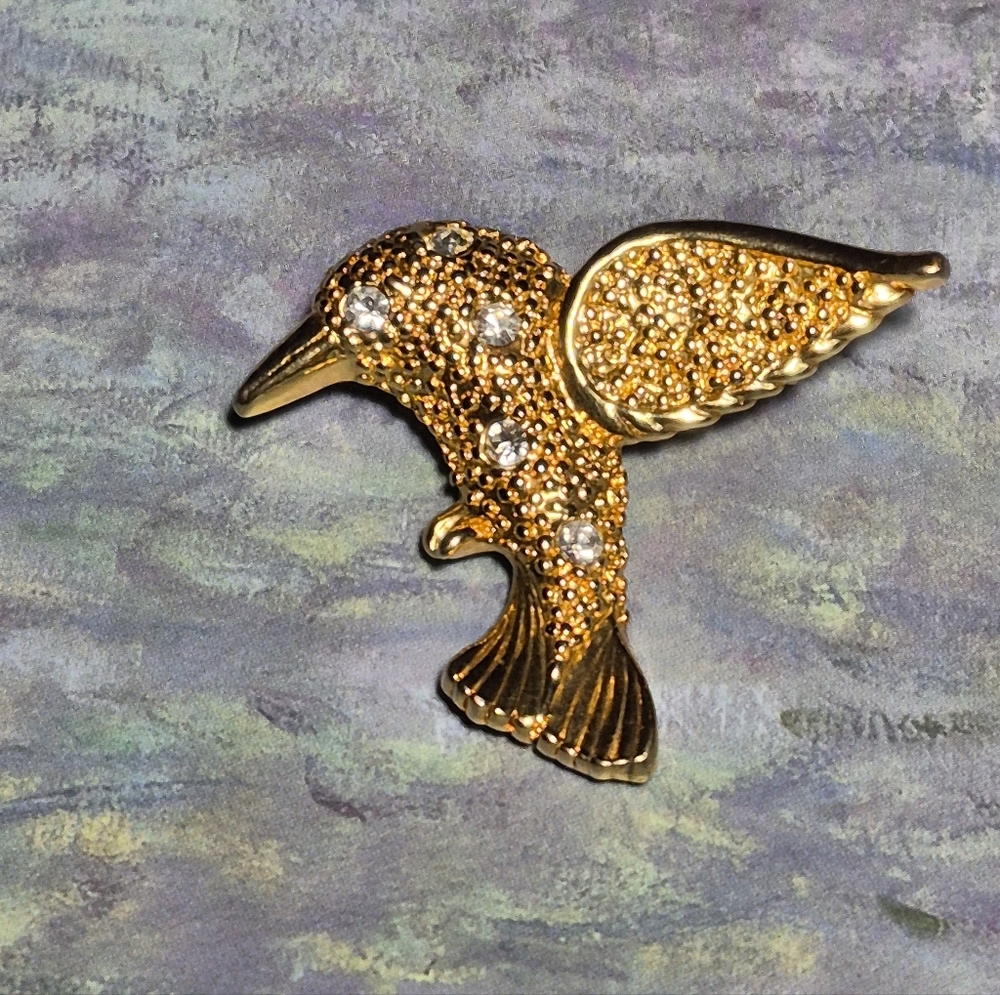 Vintage Gold Tone Rhinestone Hummingbird Brooch - Picture 4 of 6